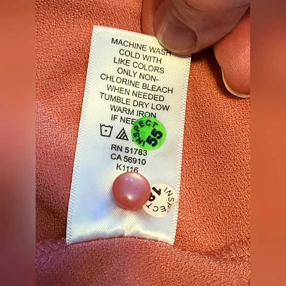 Maurices Fitted Women's Dress Size Small Pink Short Sleeve V-Neck Fit & Flare - Picture 5 of 7